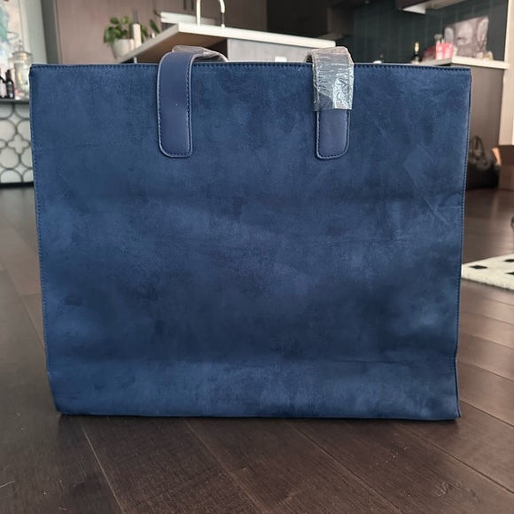 Marciano Large Suede Tote Bag - Picture 4 of 4